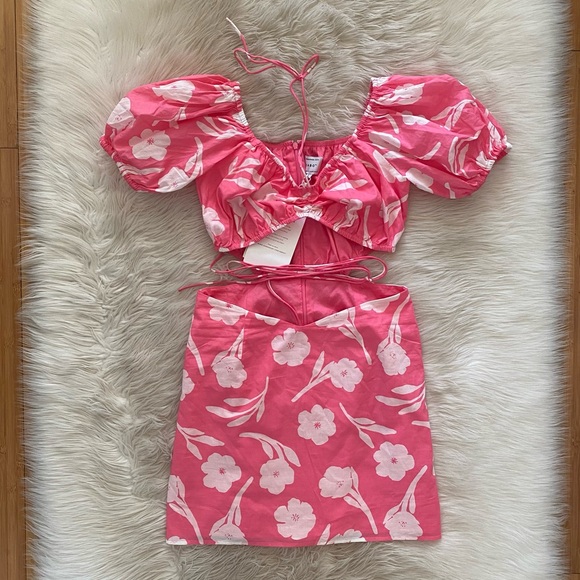 Sabo Skirt Pink White Floral Paraiso Cut Out Off The Shoulder Wendell Dress - Picture 2 of 12